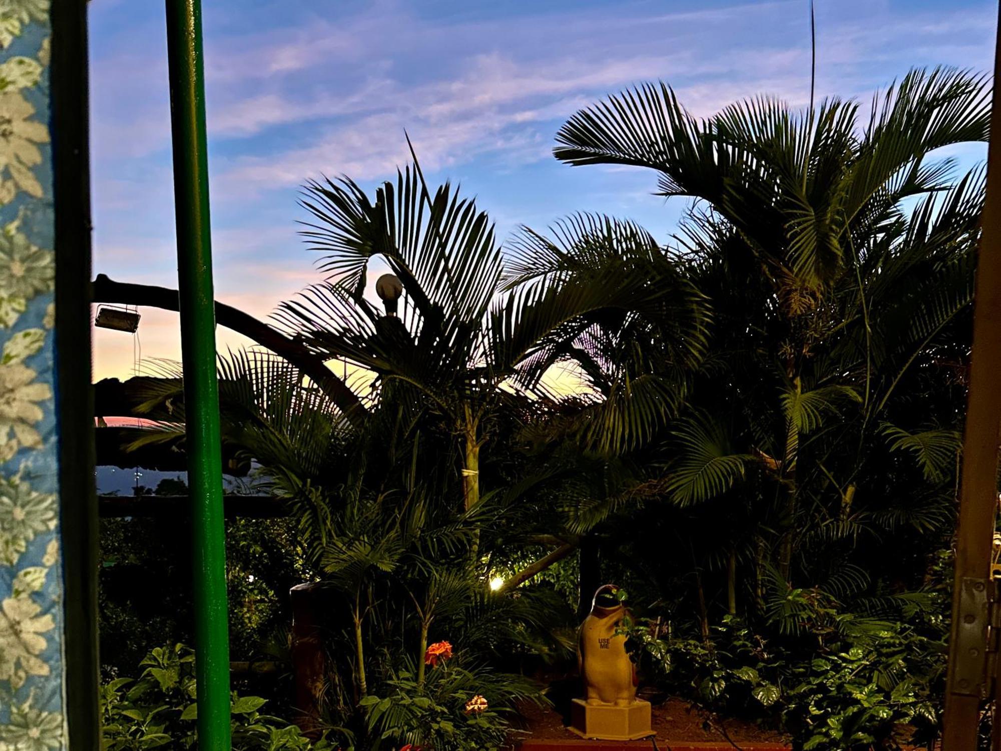Hollywood Palace Resort Panchgani Exterior foto