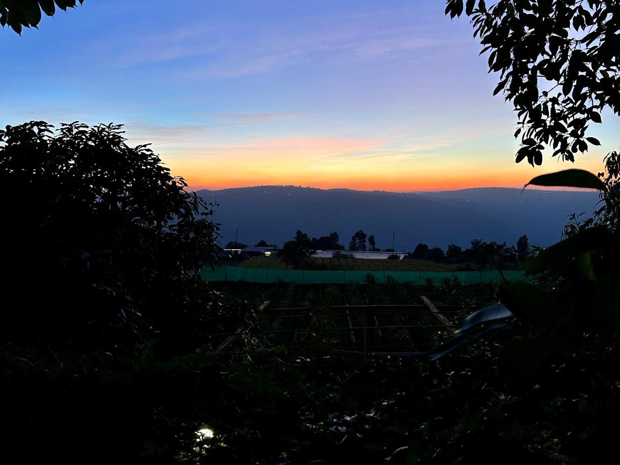 Hollywood Palace Resort Panchgani Exterior foto