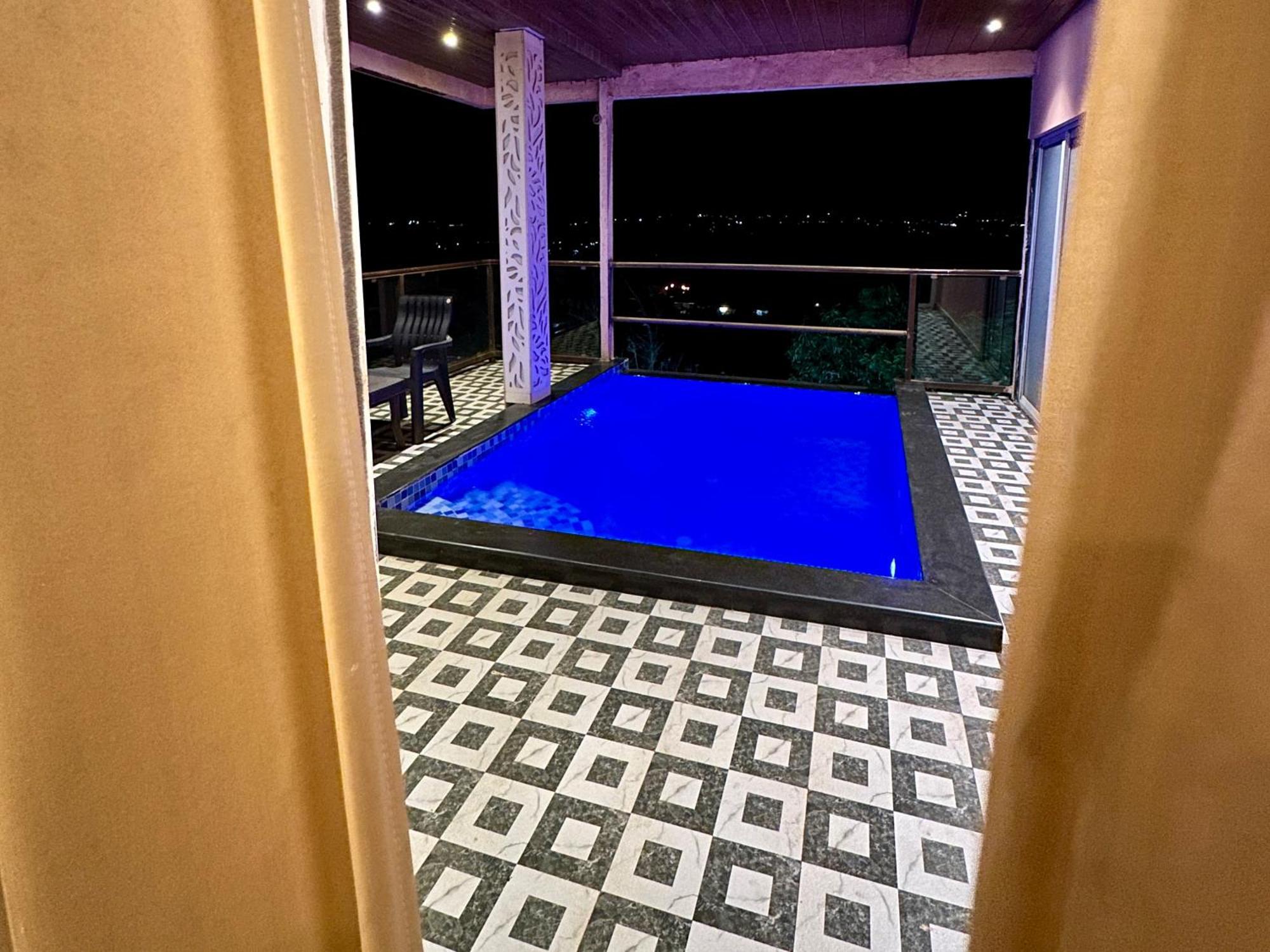 Hollywood Palace Resort Panchgani Exterior foto